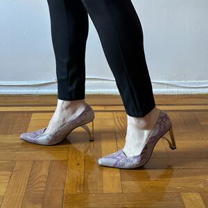 Timothy Hitsman Purple Grey Snake Embossed Leather Gold Metal Wire Heels us 11